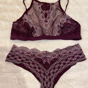 Victoria’s Secret BodyBy Victoria Bralette & Panty
